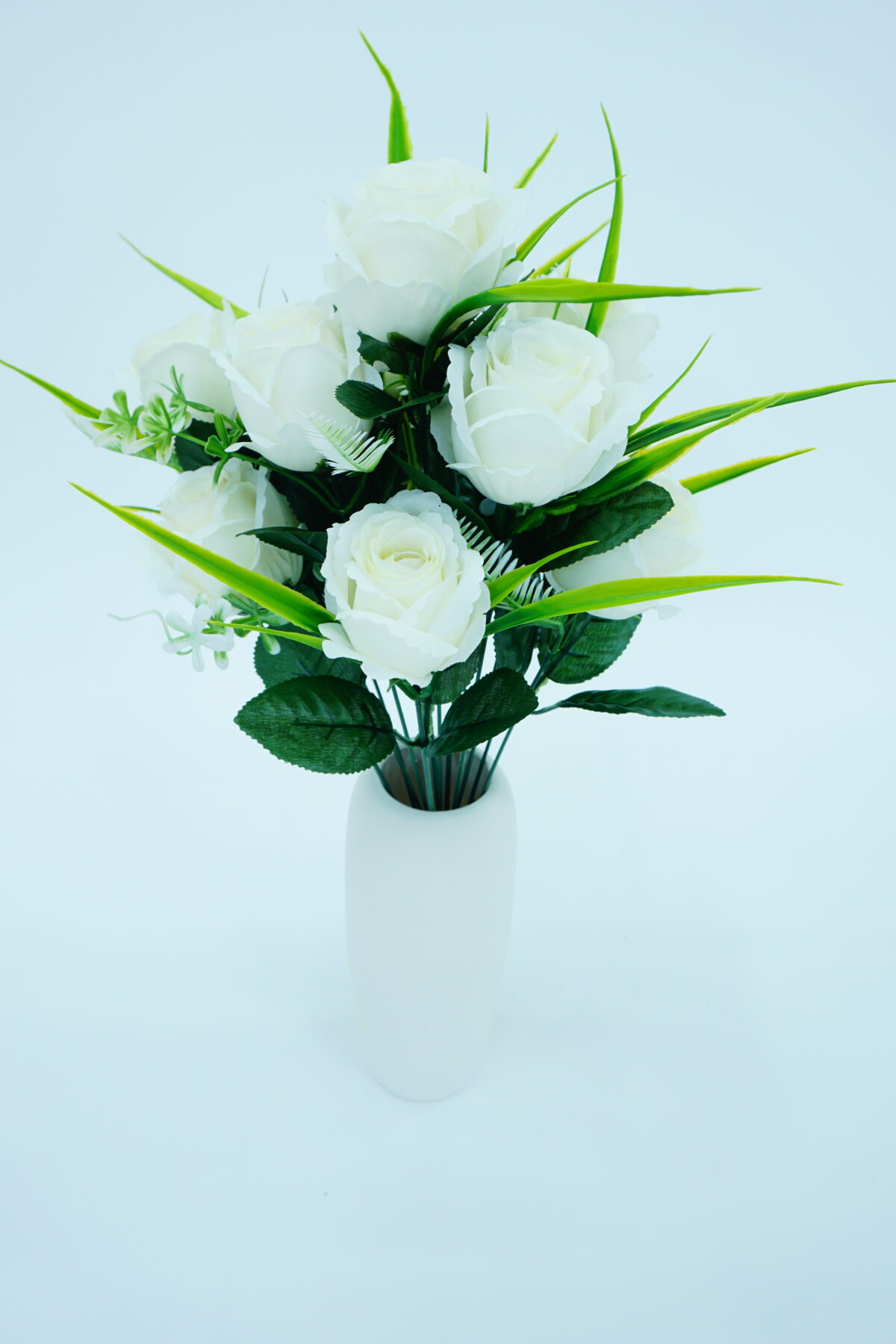 Minimalist Nordic Fake Flower Bundle with Soft Touch Material for Home Decor - Image 2