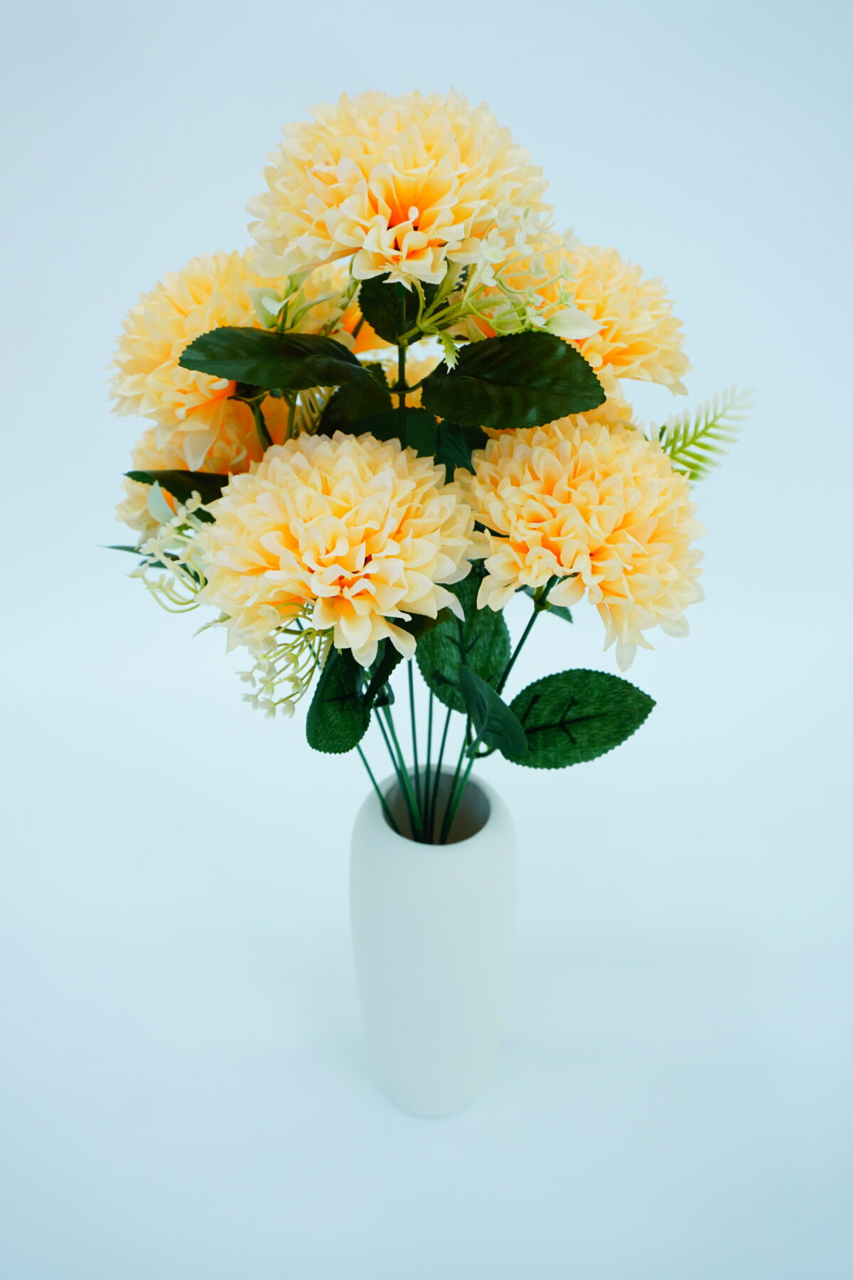 High-Quality Artificial Multi-Head Chrysanthemum Bouquet for Home Decoration