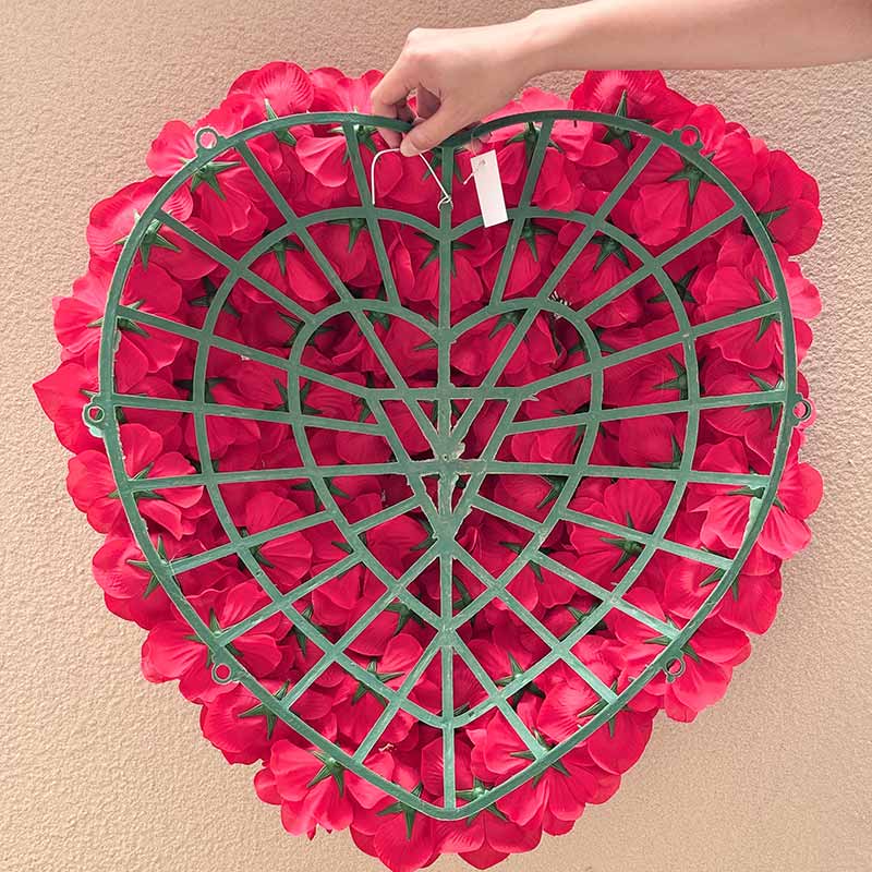 Heart-Shaped Faux Rose Wall Decor-red - Image 2
