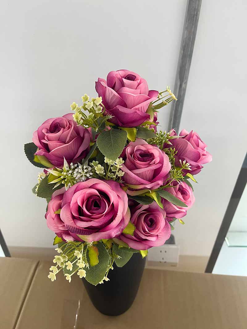 Bottled rose arrangement 12 flowers - Image 3